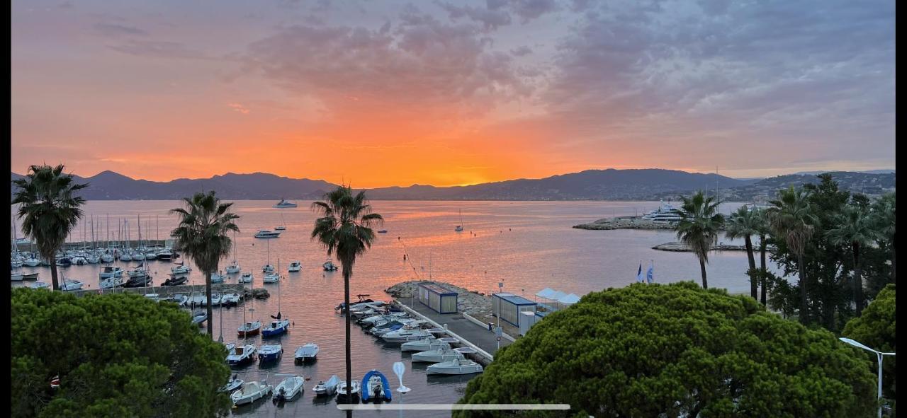 Palm Croisette Front De Mer1 Cannes Kültér fotó